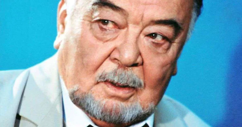 Я казах от земли...