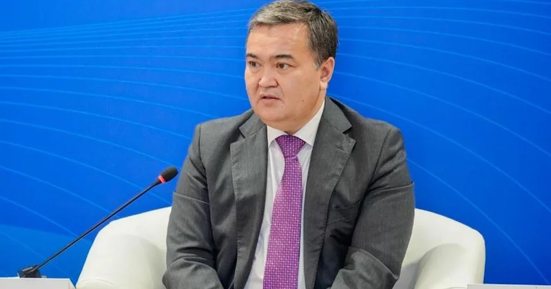 Касымбек рассказал, как решили вопрос с особняком, который закрывал доступ к набережной реки Есиль