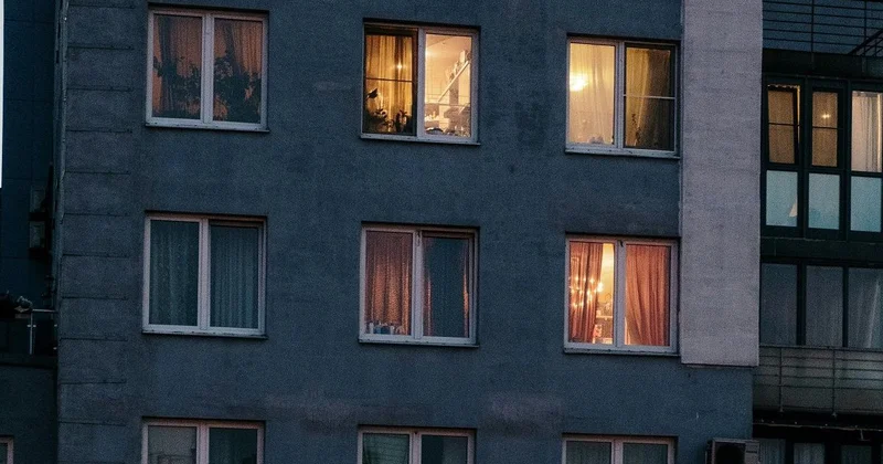 Два жителя дома в Таразе переехали из за соседей и получили по 500 тыс. тенге