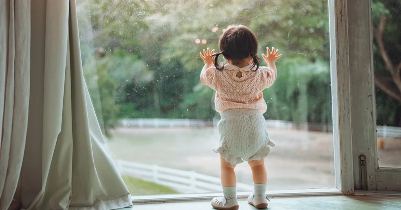 Годовалую девочку вернули отцу и бабушке в Казахстан из Великобритании