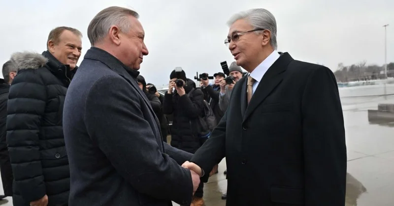 Президент Казахстана прибыл в Санкт Петербург