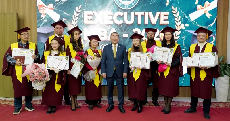 Выпускники EMBA получили дипломы в КазАТУ