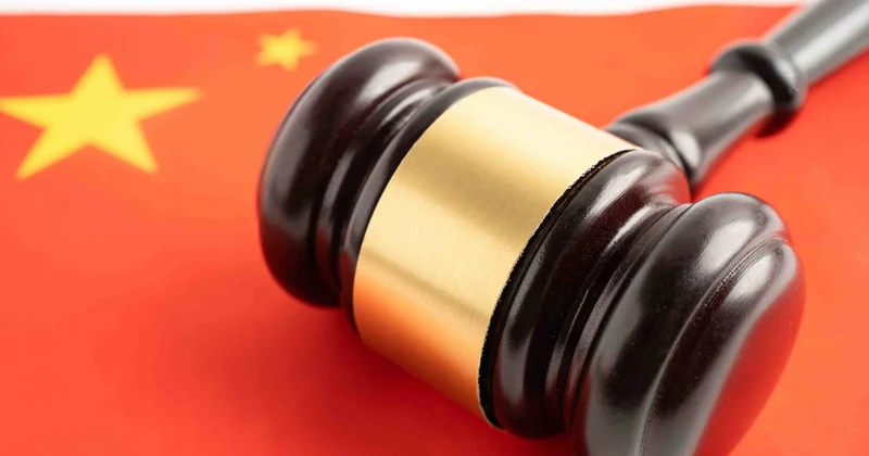 В Талдыкоргане начался суд по делу о сожжении флага Китая и портрета Си Цзиньпина