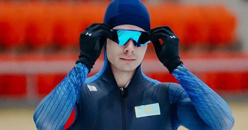 Казахстанскому конькобежцу не хватило 0,05 секунды до медали Кубка мира