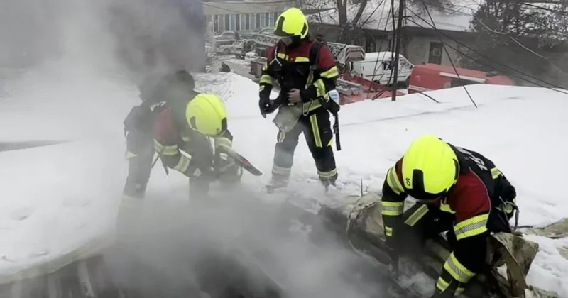 Магазин стройматериалов загорелся в Алматы