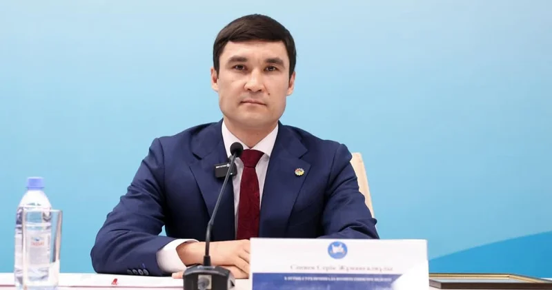 Серік Сәпиев орынбасарынан таяқ жегені рас па?