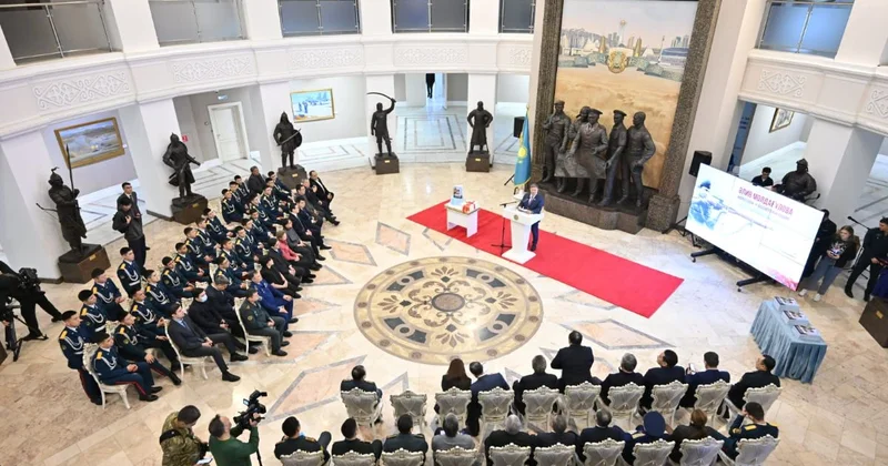 Энциклопедический сборник о подвиге Алии Молдагуловой презентовали в Астане