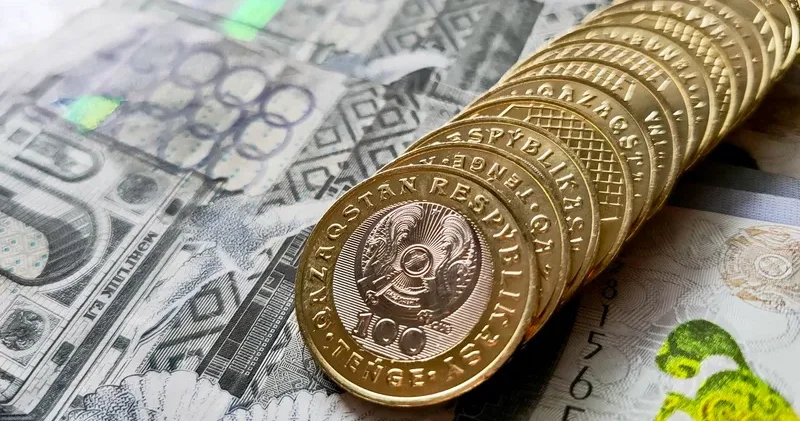 Қазақстанда 2025 жылы жұмыс берушілердің міндетті зейнетақы жарналарымен не болды