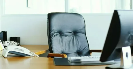 Чиновника обвинили в изнасиловании несовершеннолетней в ЗКО