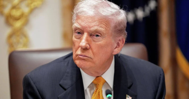 Трамп барлық елге салынатын сауда тарифін өсірді