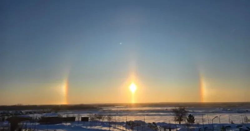 В небе над Казахстаном заметили сразу три солнца