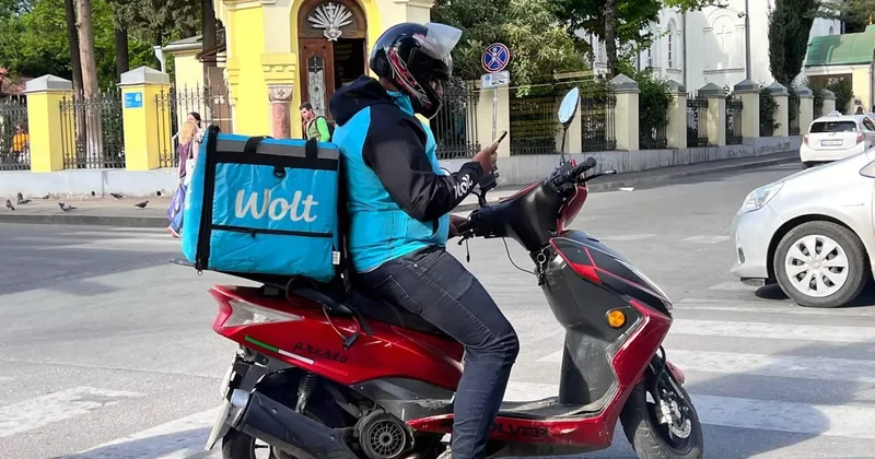 Грузияда Қазақстан азаматтарына қандай жұмыс істеуге тыйым салынады?