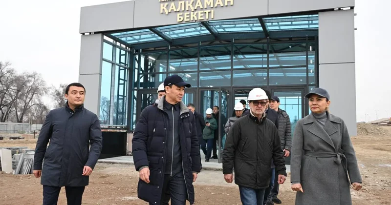 Казахстанцы обсуждают пуховики Дархана Сатыбалды за 9,6 млн тенге