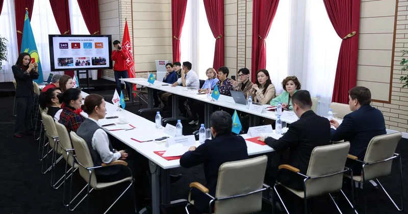 В НПК состоялось экспертное обсуждение проекта новой Конституции