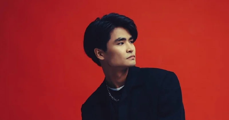 Сын Розы Рымбаевой отшутился по поводу хейта в Сети