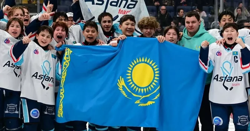 Мемлекет басшысы Astana Team балалар хоккей командасын жеңіске жетуімен құттықтады