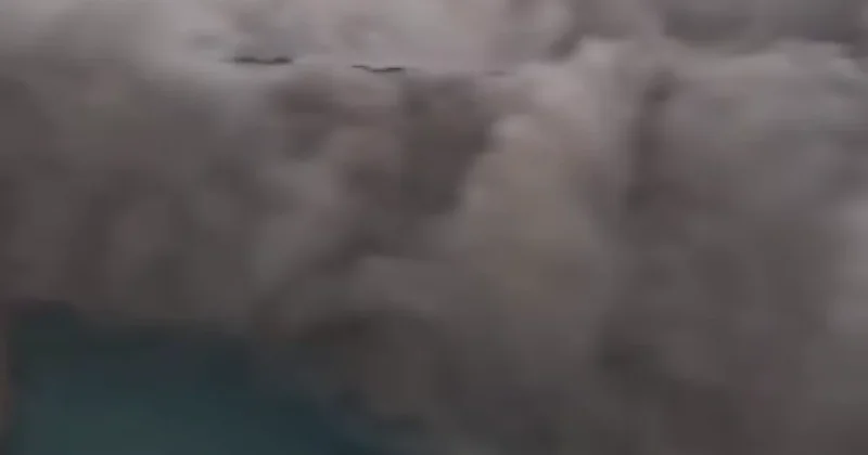 Крупный пожар в Акмолинской области: успели вынести шесть баллонов