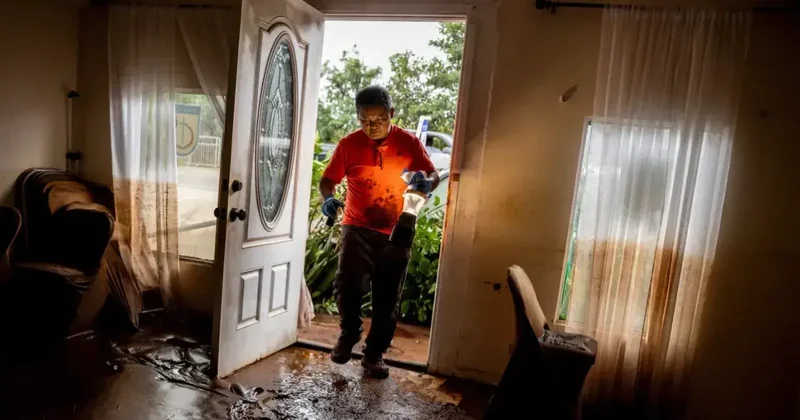 Сильнейшее за 20 лет наводнение на Гавайях оставило тысячи жителей без электричества