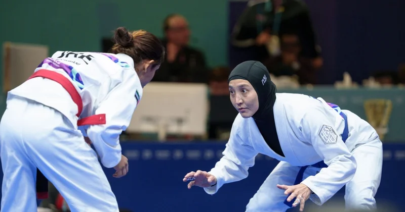 Ажар Салықова джиу джитсудан жағажайдағы Азия ойындарының қола жүлдесі үшін күреседі