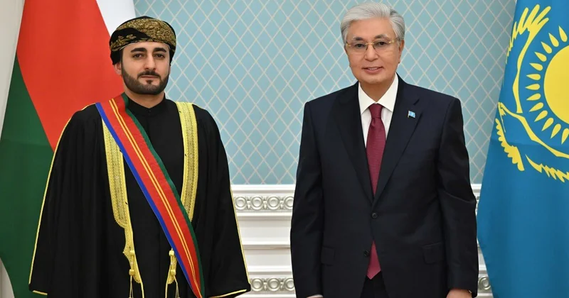 Токаев наградил вице премьера Омана