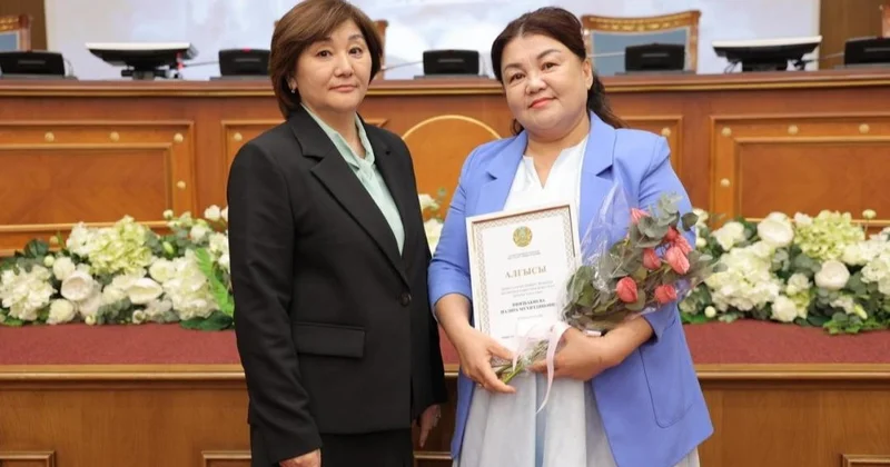 Ұлттық кітап күні Астанада еліміздің үздік кітапханашылары марапатталды