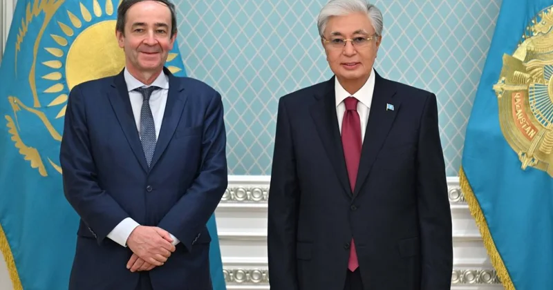 Токаев обсудил вопросы взаимодействия в сфере поставок урана с представителем Electricité de France