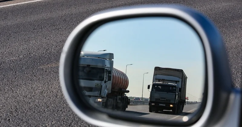 Требования к международным автоперевозчикам ужесточили в Казахстане