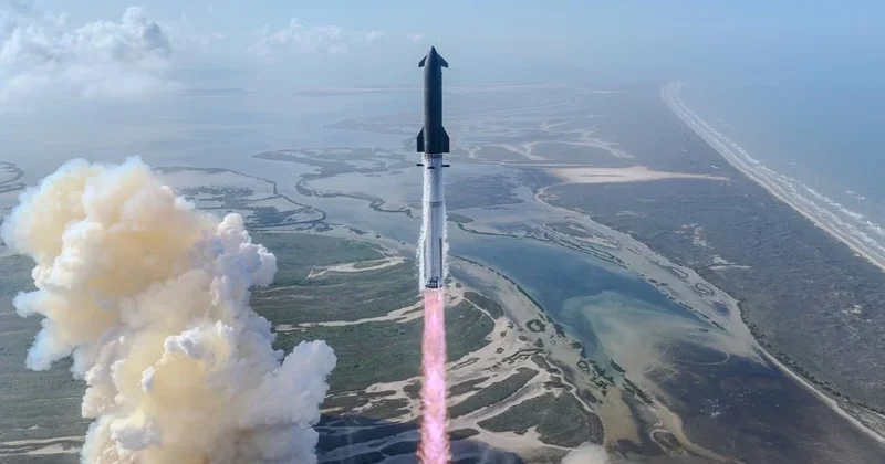 SpaceX запустила самую большую ракету в истории человечества: всё ли прошло успешно?