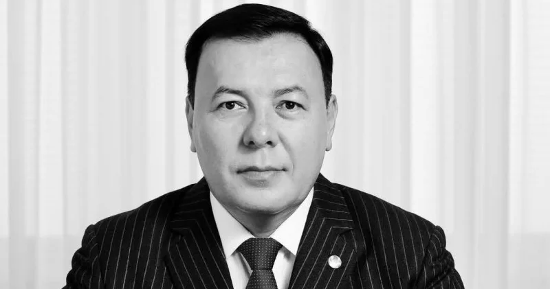 Ақтауда пластикалық ота жасатқан депутат көз жұмды: Клиника мәлімдеме жасады