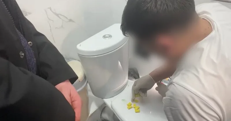 Астанада екі пәтерде есірткінің бірнеше түрін сақтаған азамат ұсталды