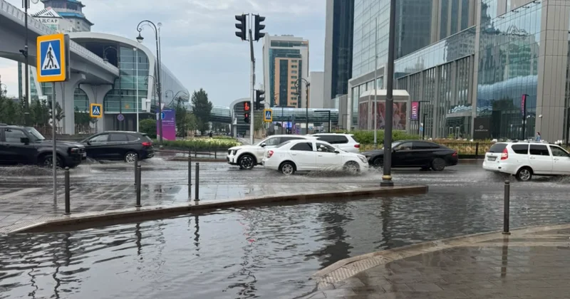 Ливни в Астане: за сутки в городе выпала почти треть месячной нормы