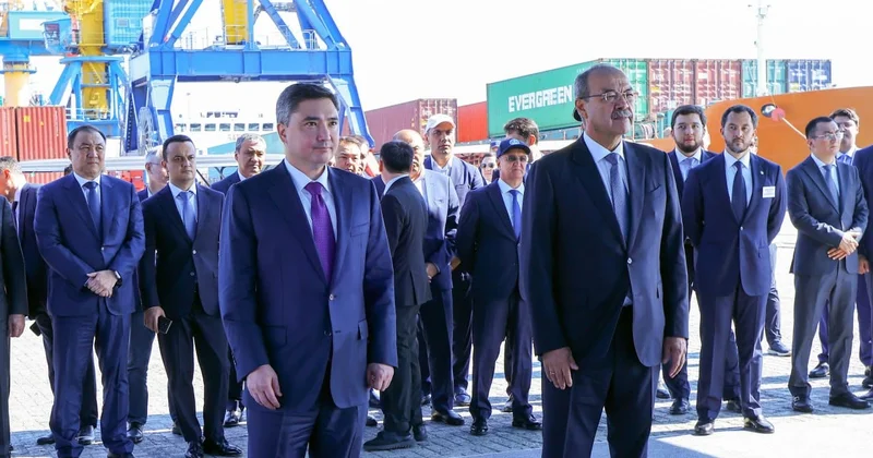 Қазақстан мен Өзбекстан премьер министрлері Орта дәліз арқылы тасымалдау көлемін арттыру перспективаларын талқылады