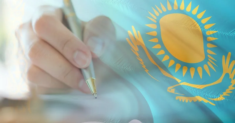 Тарихи күн: Қазақстанда Құрылтай депутаттарының алғашқы сайлауы басталды