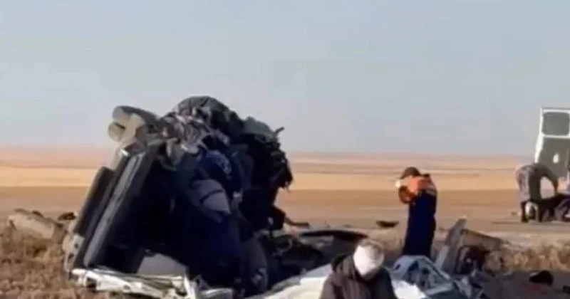 Погибли 12 человек: появилось видео с места страшного ДТП в Актюбинской области