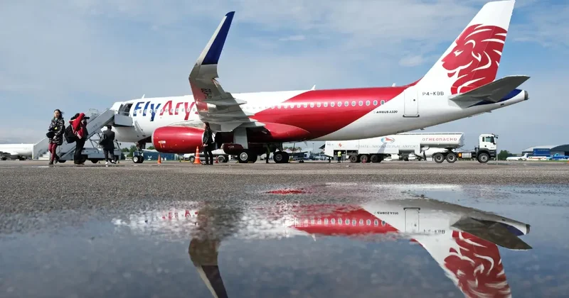 От 8000 тенге: FlyArystan начала распродажу авиабилетов по всем направлениям