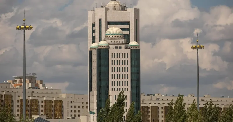 Сенат не одобрил поправки в Кодекс об административных нарушениях: закон вернули в мажилис