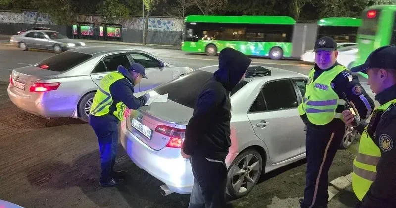 Алматыда жүргізуші жолдағы жанжал кезінде қарсыласын тапаншамен қорқытты