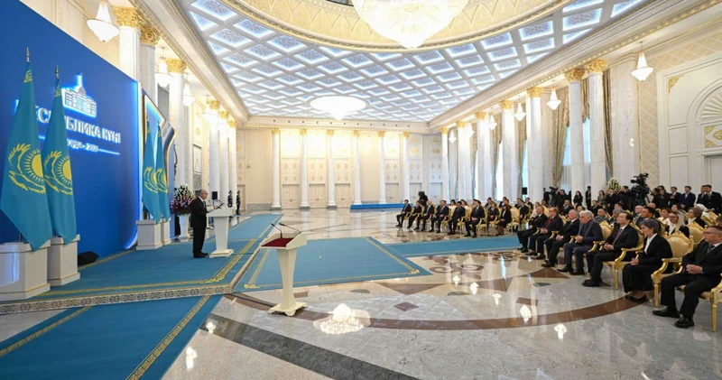 Қасым Жомарт Тоқаев: Қазақстан жаһандық өзгерістер мен цифрлық дәуір көшбасшыларының қатарына ұмтылуда