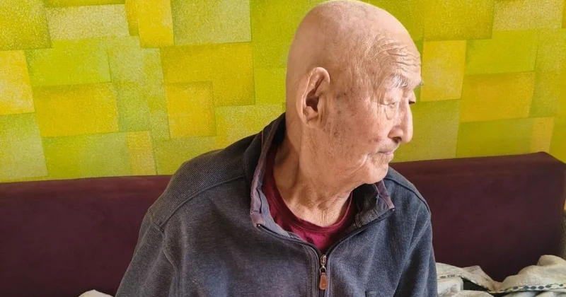 89 летний житель Атырауской области, обвинивший сына в избиении, стал терять память