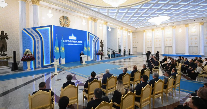 Мемлекет басшысы: Бәсекеге толы заманда бейқам отыруға болмайды, кемшіліктерді жоюымыз керек