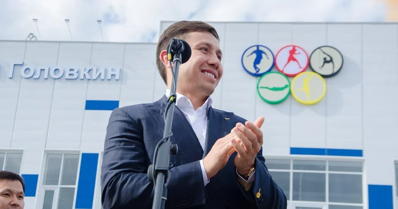 Токаев поздравил Геннадия Головкина с избранием главой World Boxing