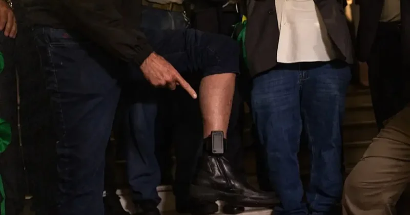 Арестованный экс президент Бразилии пытался снять электронный браслет паяльником: его перевели в тюрьму