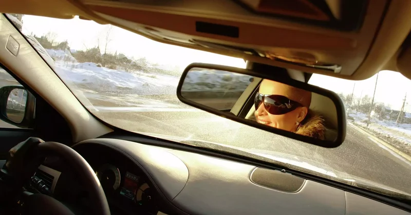 Отыз жылда бірде бір рет жол ережесін бұзбаған жүргізуші марапатталды