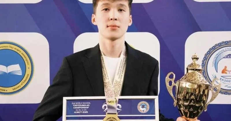 Школьник из Жанаозена стал чемпионом мира по тогызкумалаку