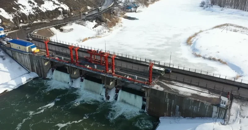 Казахстан и Узбекистан договорились поддержать Кыргызстан электроэнергией