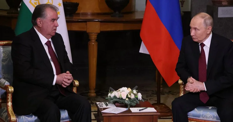 Убийство школьника из Таджикистана в России: Владимир Путин обратился к Эмомали Рахмону