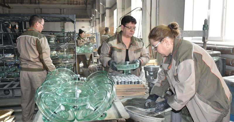 Кристально чист для высокого напряжения