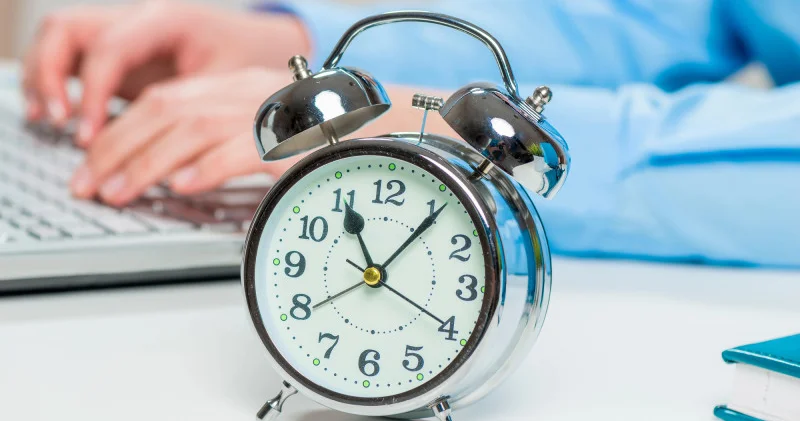 Демалыс, мереке және түнгі уақытта жұмыс істегендерге ақы қалай төленуі керек?