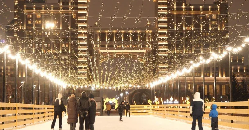 Горки, катки и новогодние елки: где в Астане главные зимние локации