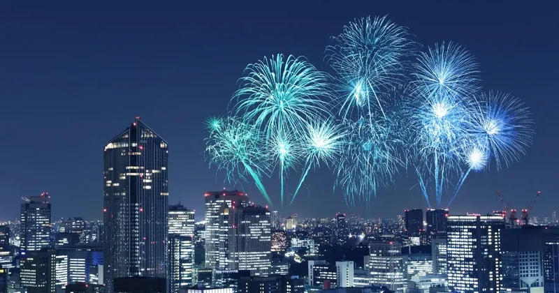 Где в Алматы можно запускать салюты, чтобы не получить штраф